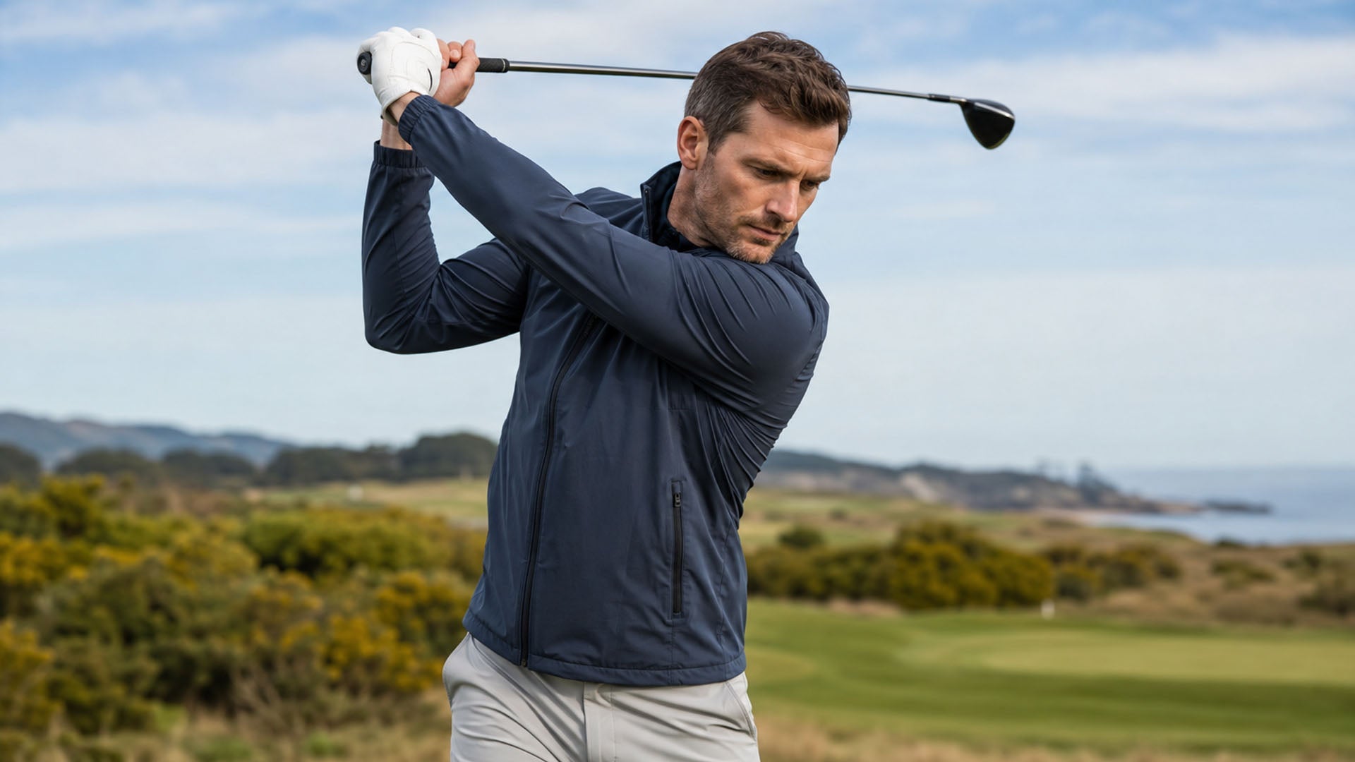 Men’s Golf Jackets Fit Guide: Sleeve Length & Swing Mobility Checks