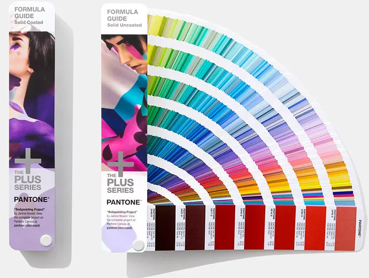 Custom Fishing Jacket Mutil-pockets Softshell Waterproof Windbreaker Jacket Fishing Outdoor Performance OEM Logo