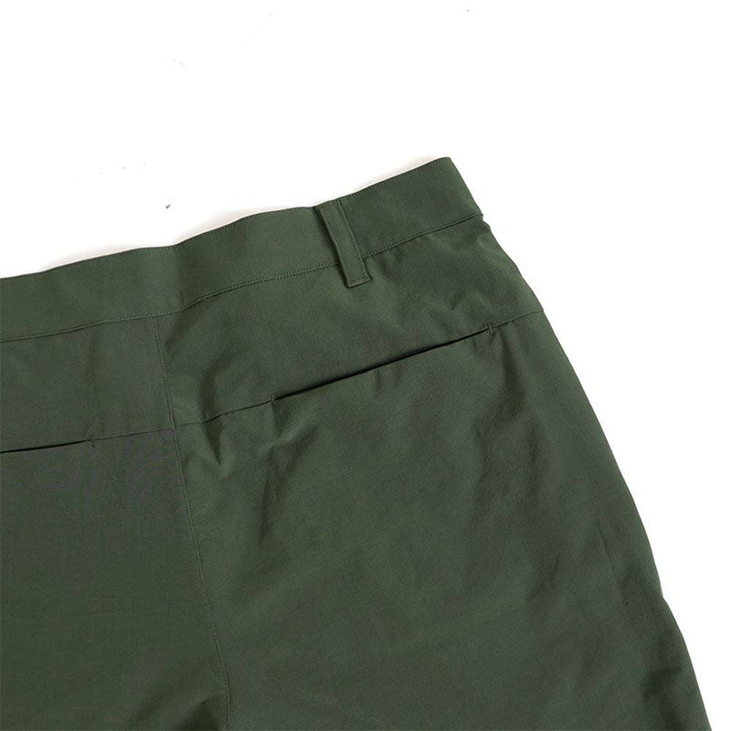 Custom Green Golf Shorts for Men – 160g Nylon-Spandex ODM
